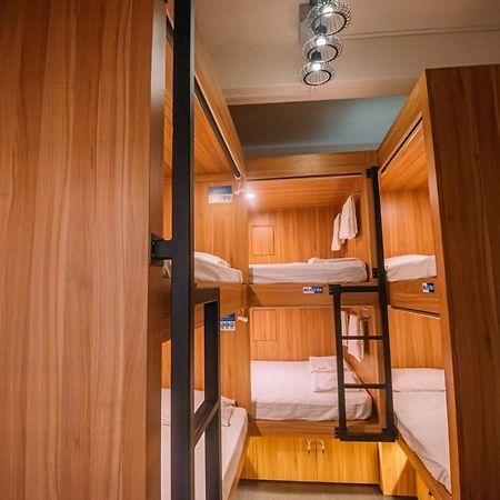 Bluewaters Pods 38 Hongkong St Hostel Singapura Luaran gambar